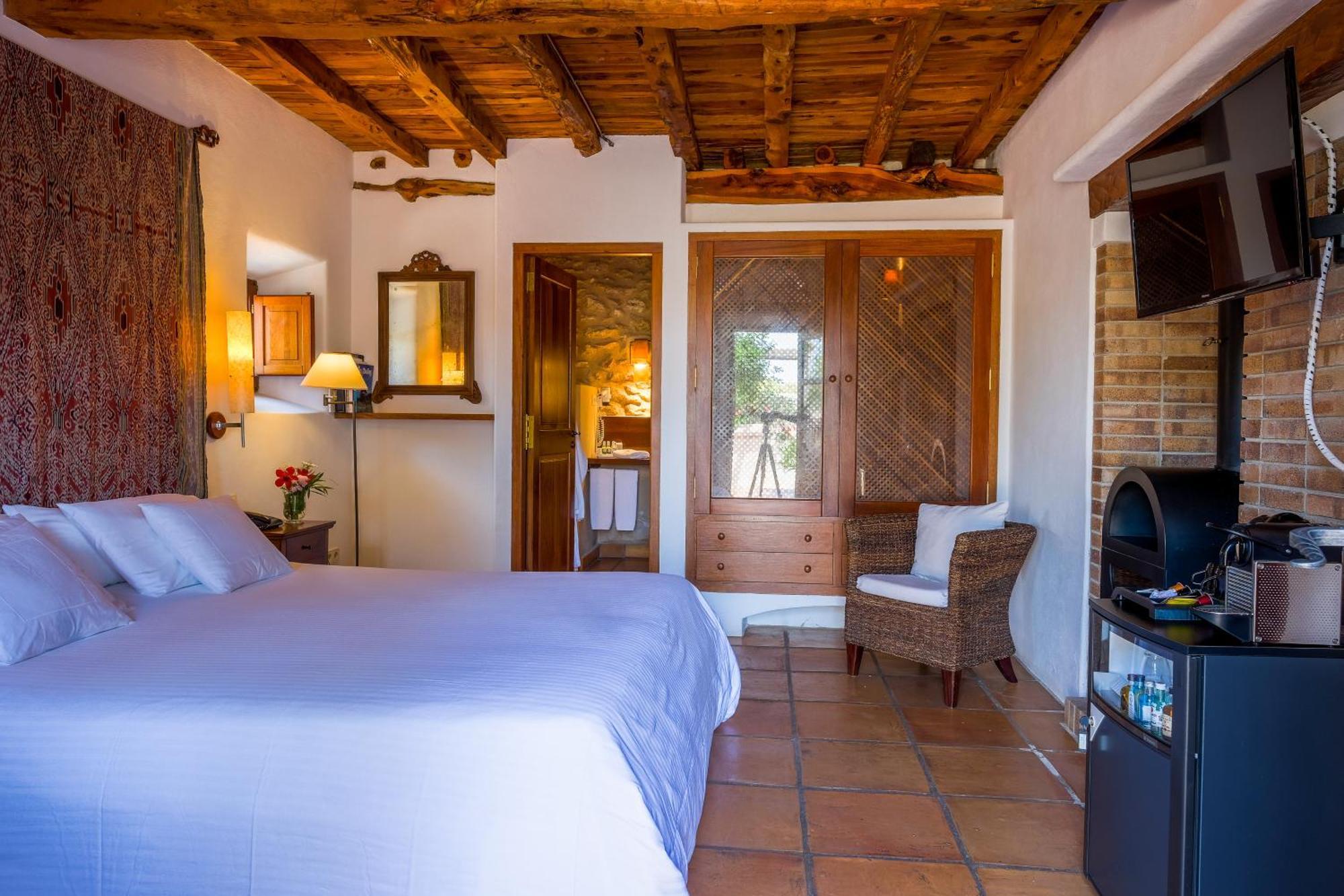 Can Lluc Boutique Hotel & Luxury Villas San Rafael De Sa Creu Bagian luar foto
